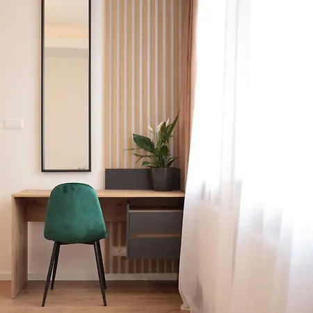 Apartmán Beautiful And Stylish 2 Bedroom In The Center And In The Pedestrian Zone *