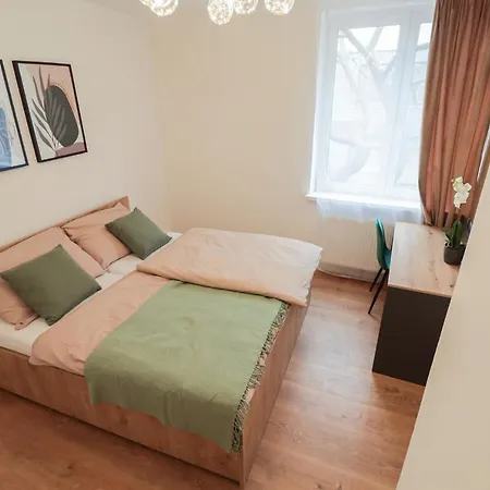 Apartment Beautiful And Stylish 2 Bedroom In The Center And In The Pedestrian Zone Bratislava