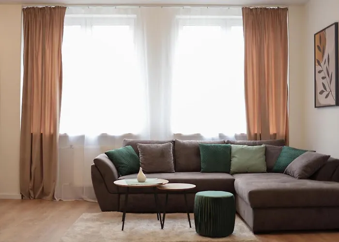 Beautiful And Stylish 2 Bedroom In The Center And In The Pedestrian Zone